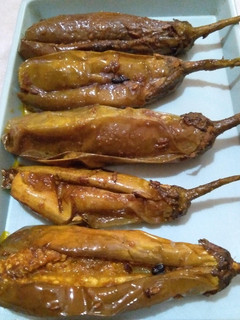 भरवा बैंगन (Bharva baingan recipe in Hindi) रेसिपी मुख्य फोटो