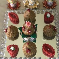 A picture of Oats Modak.