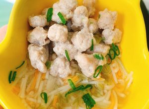 Hình của món Bún mọc em bé - ăn dặm cùng con.