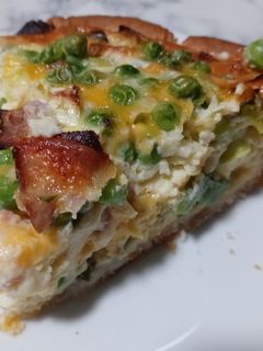 A picture of Ham and Pea Quiche.
