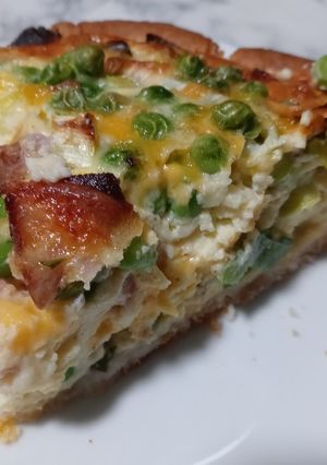 A picture of Ham and Pea Quiche.