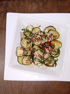 A picture of Simple Korean 🥗 salad.