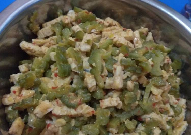 Tumis pare tempe pedas sederhana