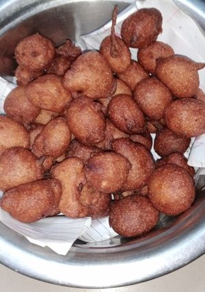 मीठे पूड़े (Meethe Pude recipe in hindi) रेसिपी मुख्य फोटो