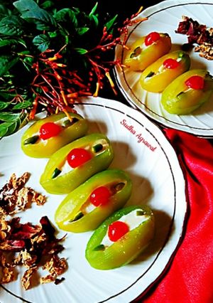 परवल की मिठाई (Parwal ki Mithai recipe in hindi) रेसिपी मुख्य फोटो