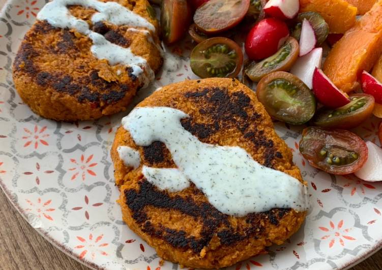 Hamburguesas veganas con boniato al micro de guarnición