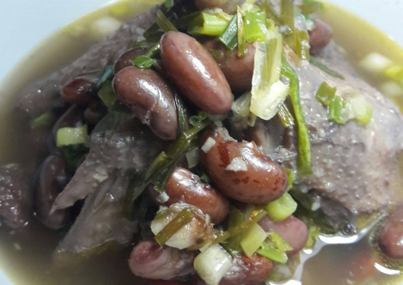 Sup ayam kacang merah