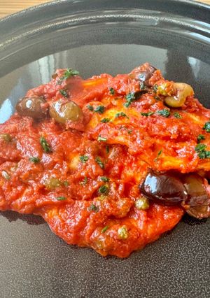 Foto di Petto di pollo alla puttanesca