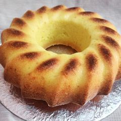 A picture of Butter cake.