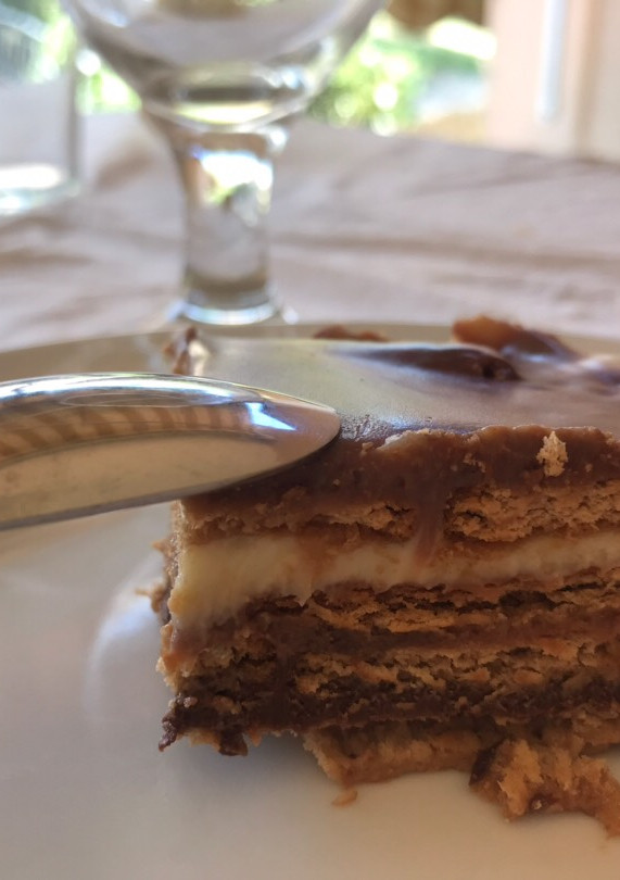 Una foto de Tarta de galletas de 3 chocolates