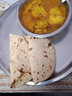 लौकी के कोफ्ते की सब्जी (Lauki ke kofte ki sabzi recipe in hindi) रेसिपी मुख्य फोटो