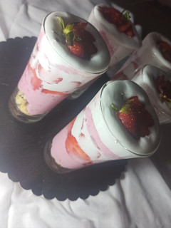 صورة لوصفة تحلية فراولة 🍓
