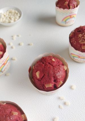 Foto resep Banana Red Velvet Cheese Muffin