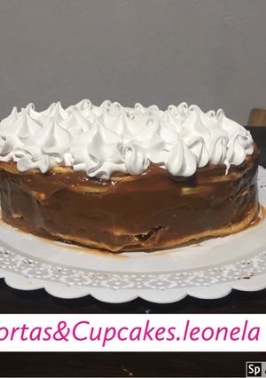 Una foto de Torta de Rogel