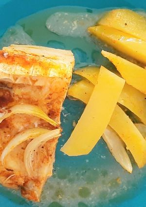 Foto de Bacalhau com batatas assados no forno