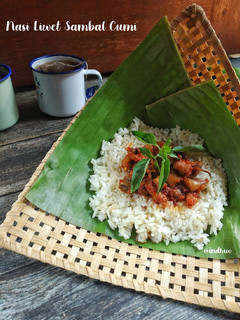 Foto resep Nasi Liwet Rice Cooker Sambal Cumi