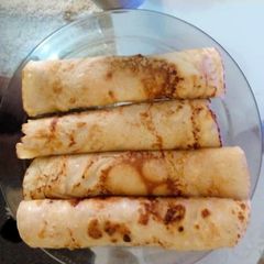 A picture of Local pancakes.