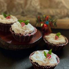 A picture of Beetroot Cupcake.