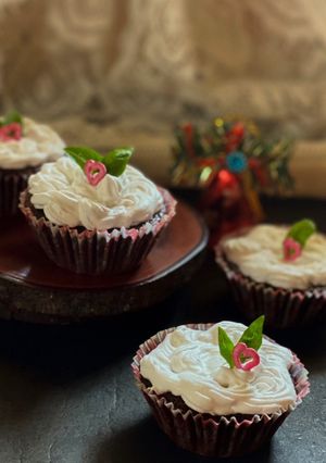 A picture of Beetroot Cupcake.