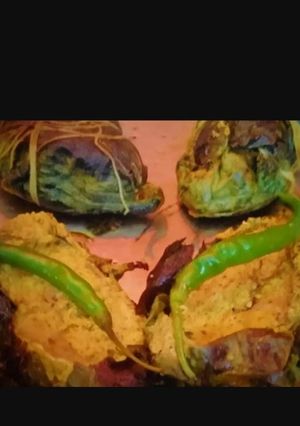 লাউ পাতায় মোড়া ইলিশ মাছের পাতুরি (Lau patay mora ilish macher paturi recipe in Bengali) রেসিপির প্রধান ছবি