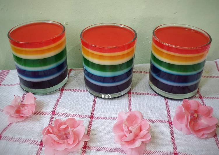 Resep Rainbow Pudding in jar Anti Gagal