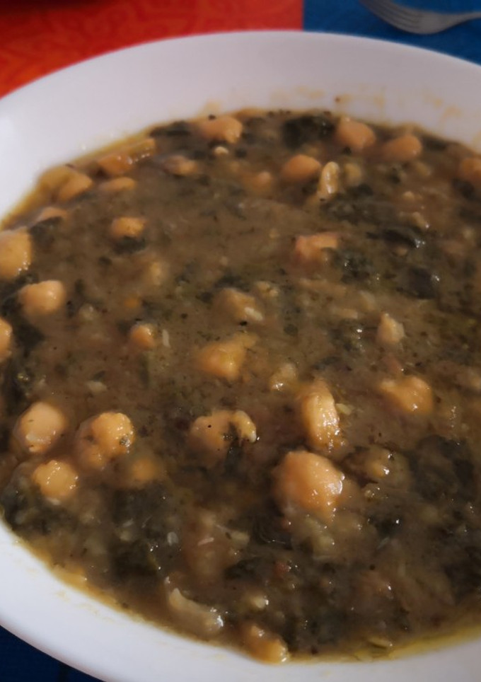 Una foto de Espinacas con garbanzos