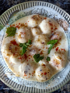 मखाना का रायता (makhana ka raita recipe in Hindi) रेसिपी मुख्य फोटो