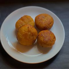 A picture of Kakara Pitha.