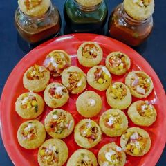 A picture of Pani Puri.