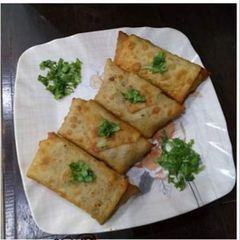 A picture of Chicken roll.