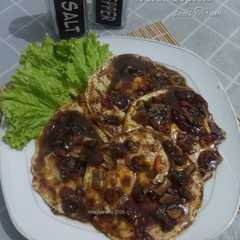 Telur Ceplok saus Tiram-レシピのメイン写真