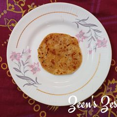 A picture of Mini Rotis or Chapatis.