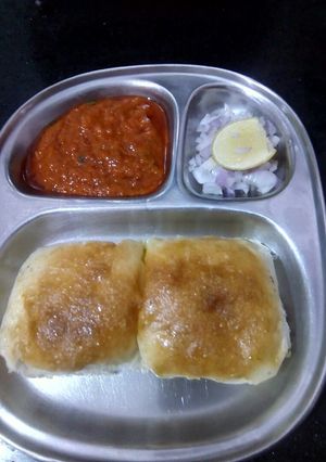 A picture of Pav bhaji.