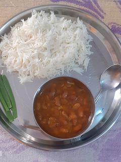 राजमा की सब्जी (Rajma ki sabzi recipe in Hindi) रेसिपी मुख्य फोटो