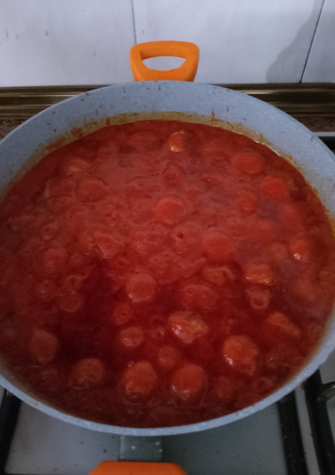 Una foto de Albóndigas con Tomate