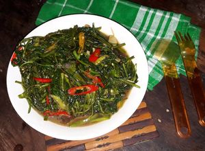 Foto resep Oseng Kangkung Balacan