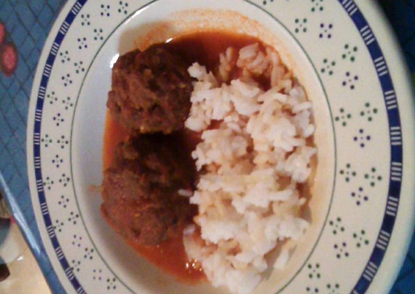 Albóndigas rojas