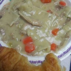 A picture of Chicken and Dumplings /Egg Noodles.