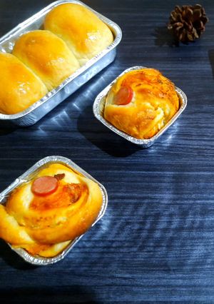 Foto resep Roti Keju Bolongese tanpa ulen 💜BuNda