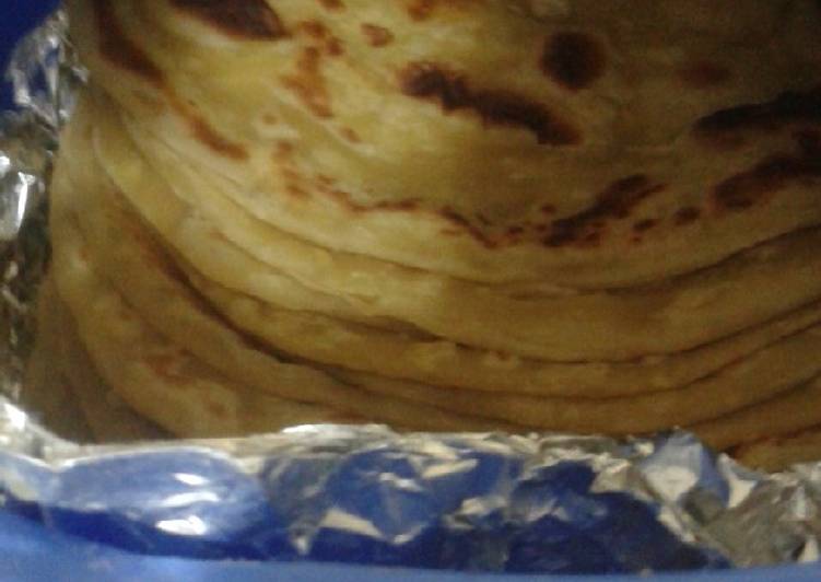 Recipe of Any-night-of-the-week Tumeric chapatis