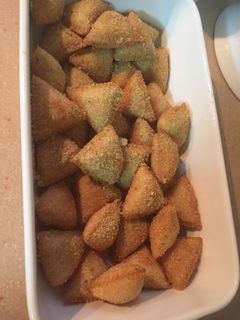 صورة لوصفة مثلثات السميد