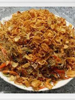 Hình của món Miến xào cua bể.
