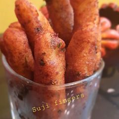 A picture of Suji potato fingers.