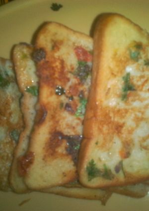 A picture of French toast.