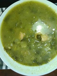 Una foto de Sopa verde