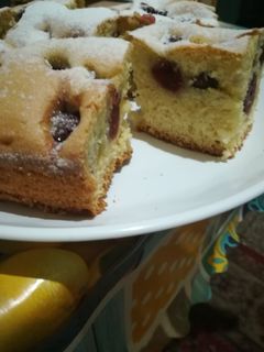 Meggyes piskóta 🌺 recept fotója