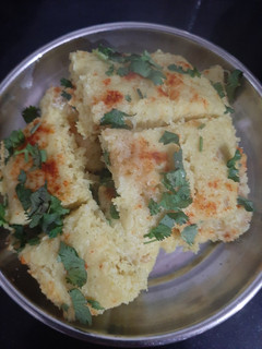 દૂધીવાળા ખાટા ઢોકળા (Dudhi Khatta Dhokla Recipe In Gujarati) રેસીપી મુખ્ય ફોટો