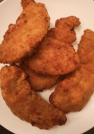 A picture of Chicken tenders.