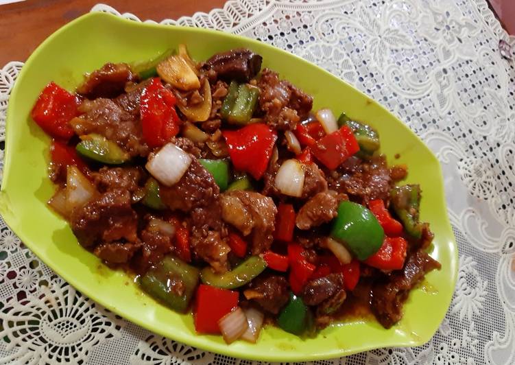 Langkah Mudah untuk Membuat Daging paprika hotel bintang 5, Enak Banget