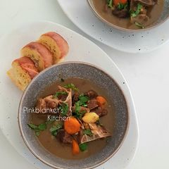 A picture of Meaty Bone Soup.